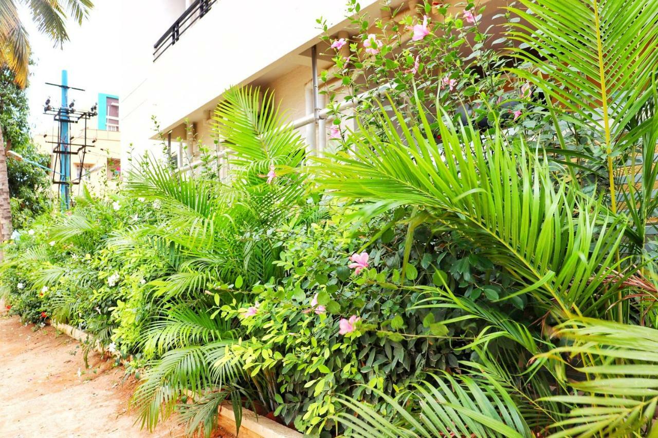 Apartment  Bangalore Exterior foto